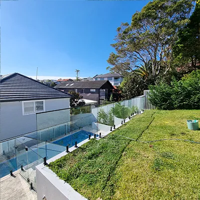 swimming pool fencing glass