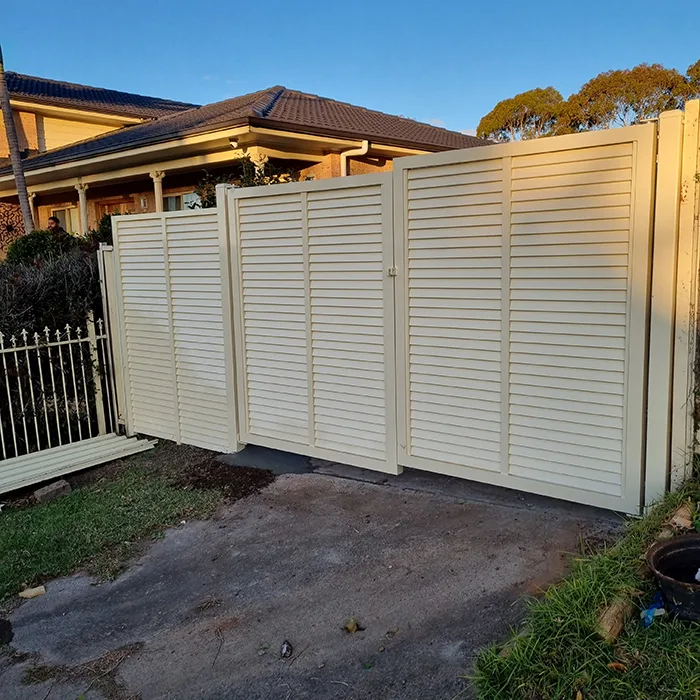 driveway gates